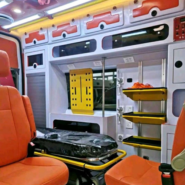 黑水长途救护车护送病人租赁价格